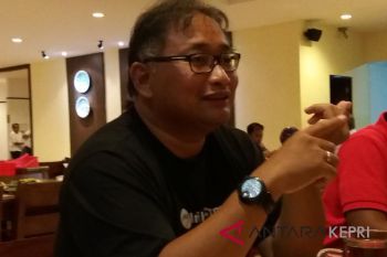 Telkom bangun jaringan internet di pulau terdepan