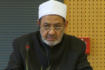 Grand sheikh agung Mesir tiba di Indonesia hadiri KTT ulama dan cendekiawan muslim dunia
