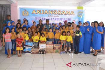 Lantamal Manado anjangsana ke panti asuhan