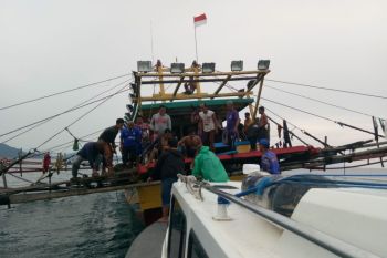 KM Fortuna di Pasaman Barat Terbakar, 15 Penumpang Selamat