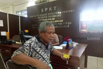 Pensiunan PNS tertipu menang undian, Rp39 juta ludes