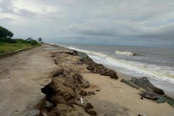 Sabuk Pantai Ujung Pandaran tidak selesai, kontraktor terima sanksi ini