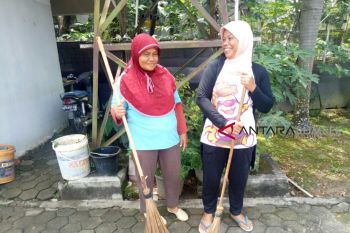 Update - Sosok perempuan tangguh di  "Bumi Sriwijaya"