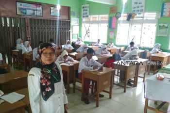 9.152 Siswa SD-MI di Agam Ikuti UASBN