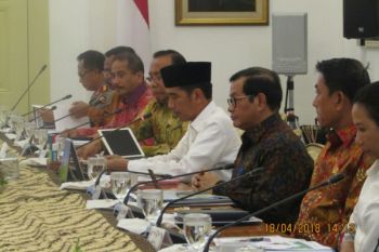 Presiden: Bangsa harus yakin Indonesia tetap berdiri