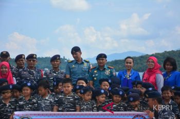 Lanal Dabosingkep tumbuhkan jiwa bahari sejak dini