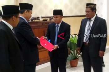 DPRD Agam sampaikan 16 rekomendasi LKPJ 2017