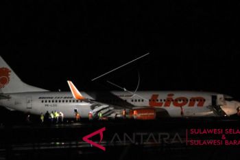 Penumpang Lion Air diturunkan karena gurauan bom