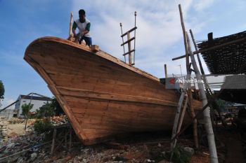 Jasa Pembuatan Perahu