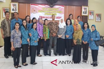 Sampah bisa jadi tambahan penghasilan, kata Permana Sari