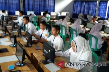 Kementerian Pendidikan dan Kebudayaan lacak kecurangan pada UNBK