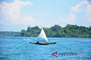 Riset kearifan suku laut di Lingga
