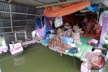 Tim gabungan evakuasi korban banjir Desa Datahu Gorontalo