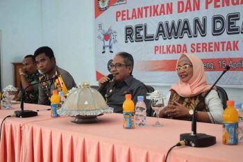 KPU Bantaeng lantik relawan pilkada dan demokrasi