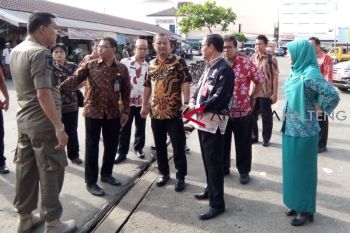 Plaza Beringin jadi ajang pungli, kata Bupati Barsel