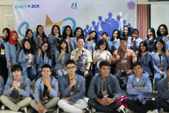 BCA tingkatkan kualitas kepemimpinan mahasiswa berprestasi Unsrat