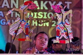 Seniman tujuh daerah meriahkan festival seleksi pertunjukan rakyat