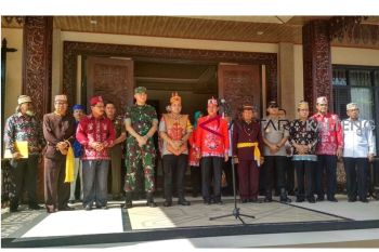 Tokoh adat Palangka Raya deklarasikan pilkada damai