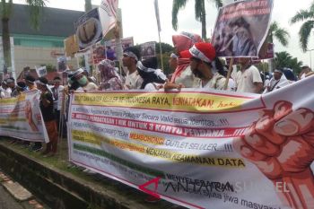 Pendapatan berkurang massa datangi DPRD Sumsel