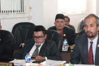 DPRD Rohil Minta Gaji Perangkat Desa 9 Bulan tahun 2017 Segera Dibayarkan