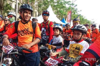 Delapan tahun pelebaran jalan utama selesai