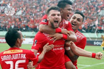 Tumbangkan Tampines 4-2 Persija menuju "Knock Out"