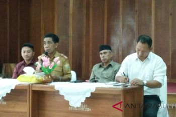 Jalan santai-kesehatan gratis sambut Hari Buruh