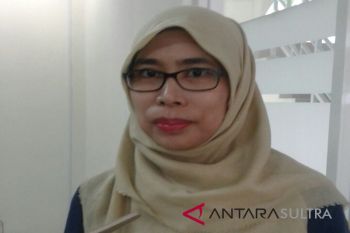 BPJS-Optik Internasional Baubau serahkan kartu JKN