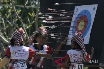 Foto - Panahan Tradisional Jemparingan