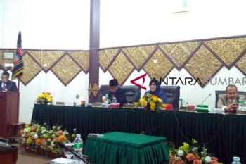 LKPj 2017, DPRD Padang beri 10 rekomendasi