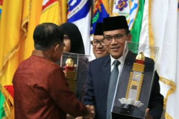Bupati Kudus raih Samkaryanugraha Parasamya Purnakarya Nugraha