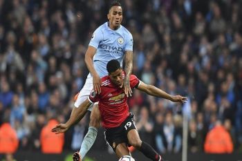 City tunda rayakan gelar