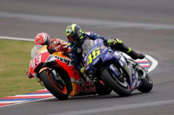 Rossi berang tuding Marquez "Rusak" MotoGP