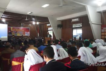 Polisi : bijak bermedia sosial untuk tangkal hoaks