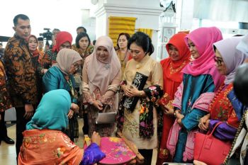 Tenun Batang Lembang asal Solok "Go Nasional"
