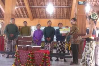 Enam seniman pelestari adat Bantul mendapat penghargaan