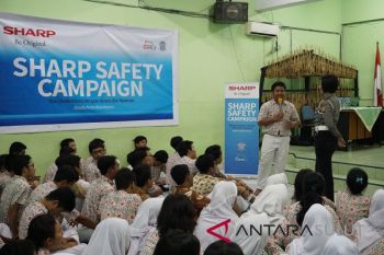 SHARP Luncurkan Safety Campaign Program Siswa Sekolah
