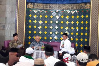 Gatot: pemerintah tidak melarang politik di masjid