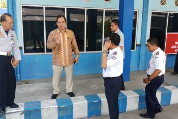 DPR Minta Kememhub Fungsikan Jembatan Timbang