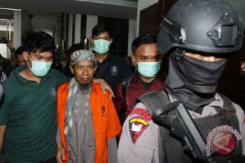 Polisi bersenjata kawal sidang pembubaran JAD