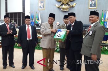 Untuk kelima kalinya LKPD Sulteng 2017 raih opini WTP