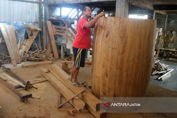 Harga Bedug Jati di Bojonegoro Tetap Stabil