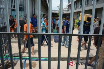 Warga Binaan gunakan hak pilih tengah hari