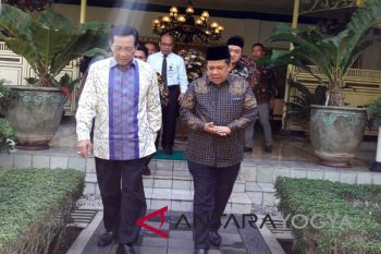 Fahri Hamzah minta nasihat Sultan HB X