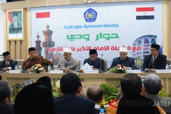 Imam Besar Al-Azhar ajak masyarakat hormati perbedaan