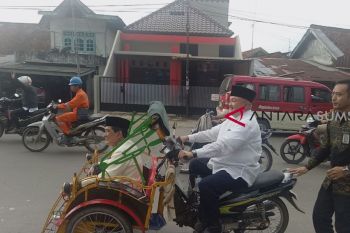 Ketika Gubernur Sumsel jadi "abang becak" bagi Wali Kota Palembang