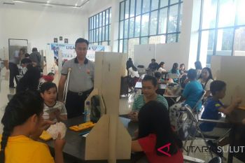 Wicak/Zefanya sementara pimpin Bridge Liga Pelajar Manado