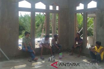 PT BSS bangun musala senilai Rp200 juta di Agam
