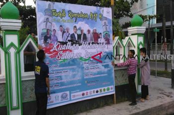 Pemuda Sampit lakukan ini menyambut bulan suci Ramadhan