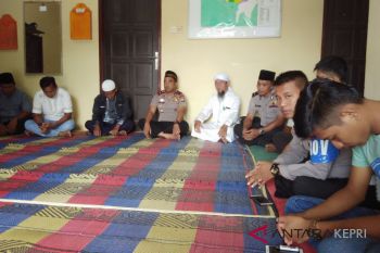 Singkep Barat gelar do'a bersama lawan terorisme